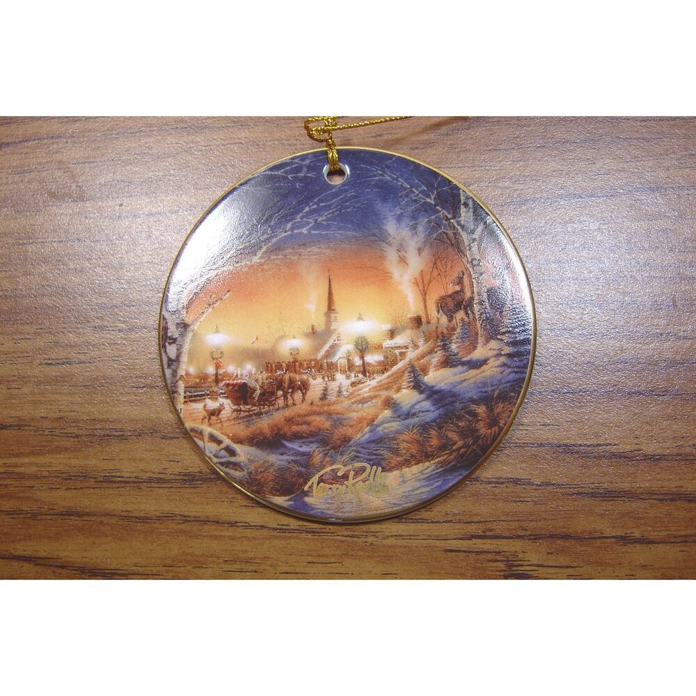 VINTAGE TERRY REDLIN CERAMIC ORNAMENT--"NIGHT ON THE TOWN"--1996